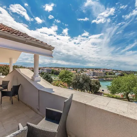 2 Bedroom In