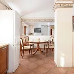2 Bedroom Amazing In Apartment