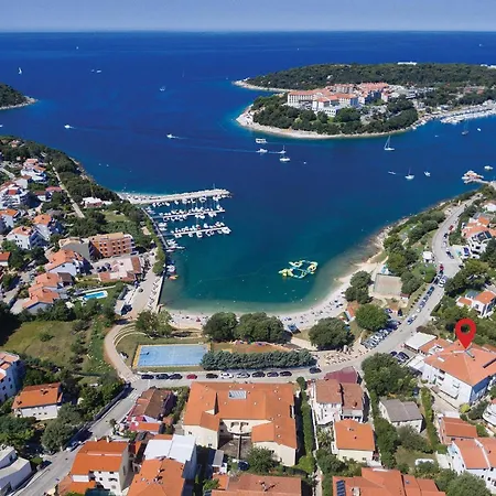 Apartment 2 Bedroom Amazing In Pula