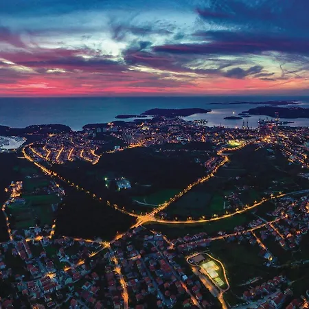 2 Bedroom Amazing In Pula